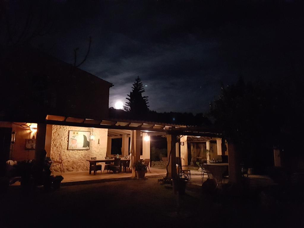 Hotel Finca Caballo Blanco Montuïri Exterior foto
